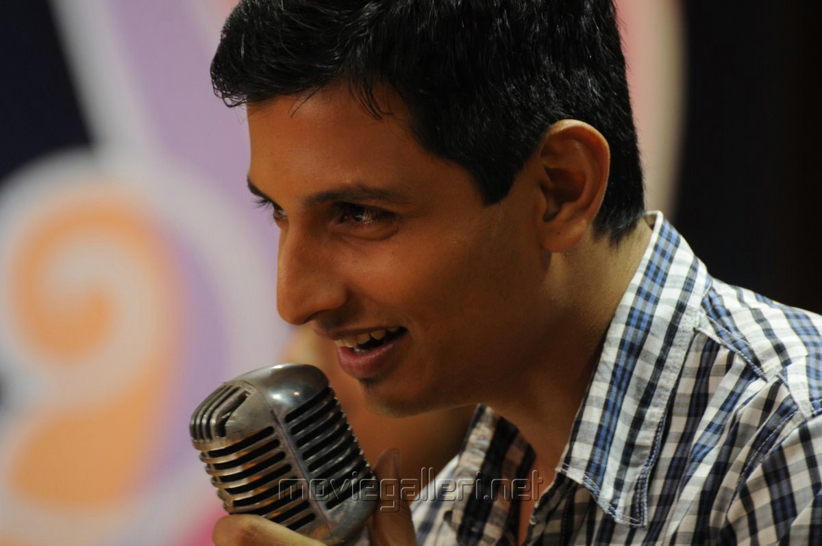 நீதானே என் பொன் வசந்தம்’  படத்தில்  நடிச்ச எனக்கு கிடைச்ச விருதுக்கு நன்றி – ஜீவா