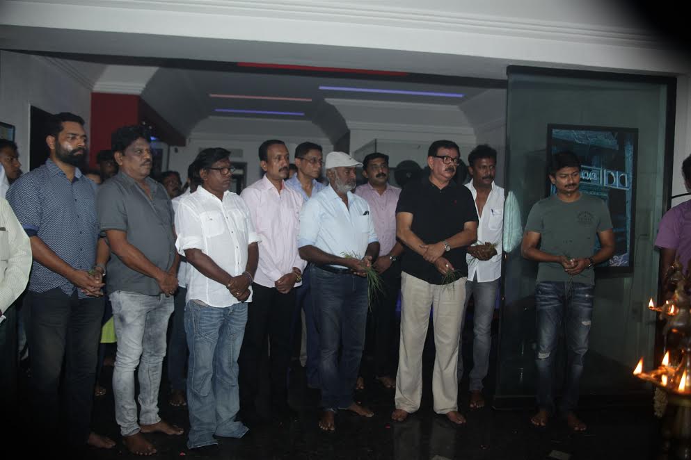 மகேஷிண்டே பிரதிகாரம்’ ரீமேக்கில் உதயநிதி!