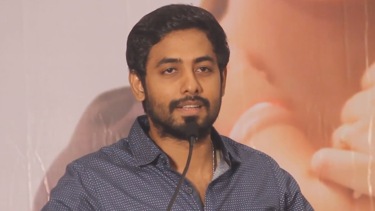 இங்கிலீஷ் பட சர்ச்சை – நடிகர் ஆரி விளக்கம்!