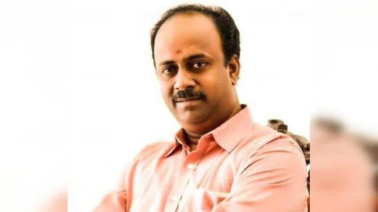 தேனாண்டாள் பிலிம்ஸ் முரளி மீது 15 கோடி மோசடி புகார் !