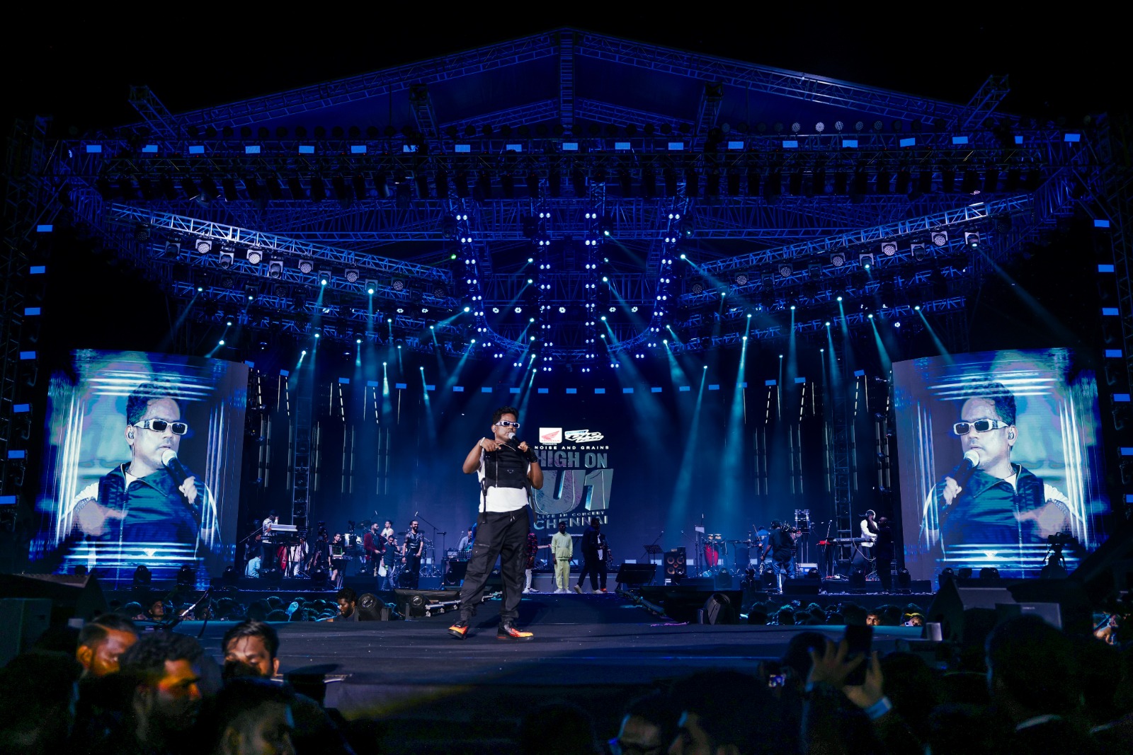 திரை பிரபலங்கள் பலர் கலந்து கொண்ட யுவன் ஷங்கர் ராஜாவின் இசை நிகழ்ச்சி!