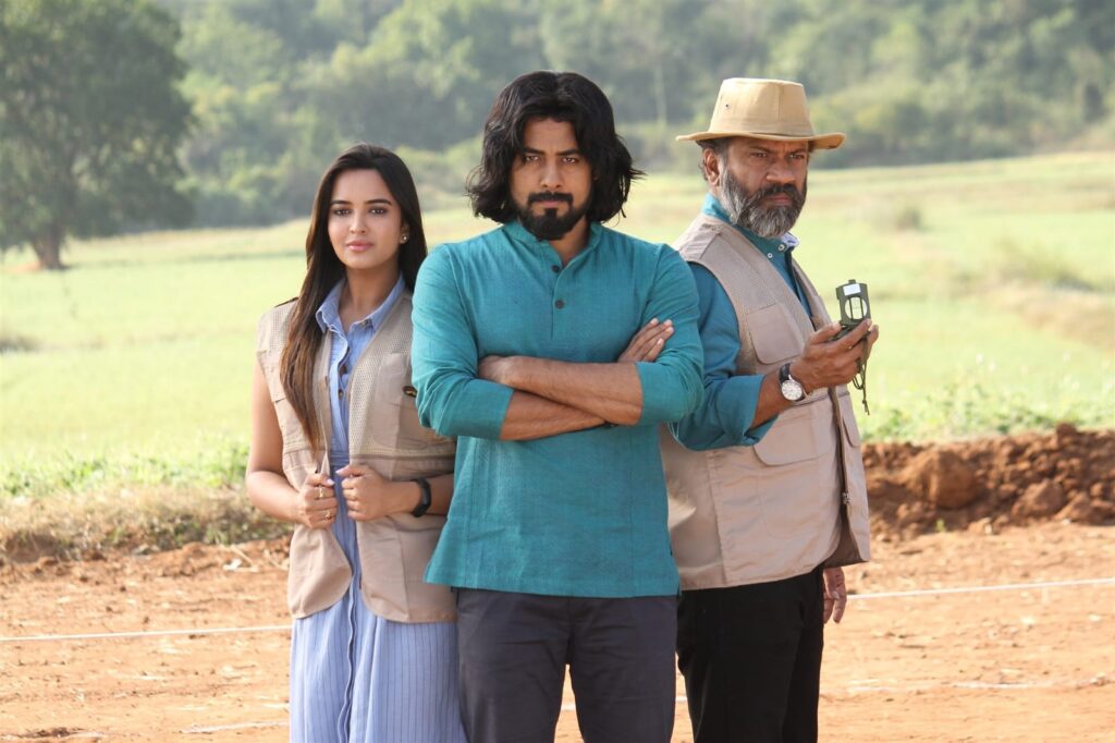 ஆரி அர்ஜுனன் நடிப்பில் மிரட்டலான ஆக்சன் திரில்லர் திரைப்படம் பகவான் !!